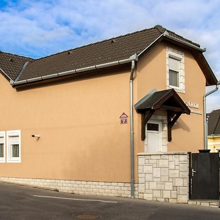 Gárdi Apartman Szekszárd Kültér fotó