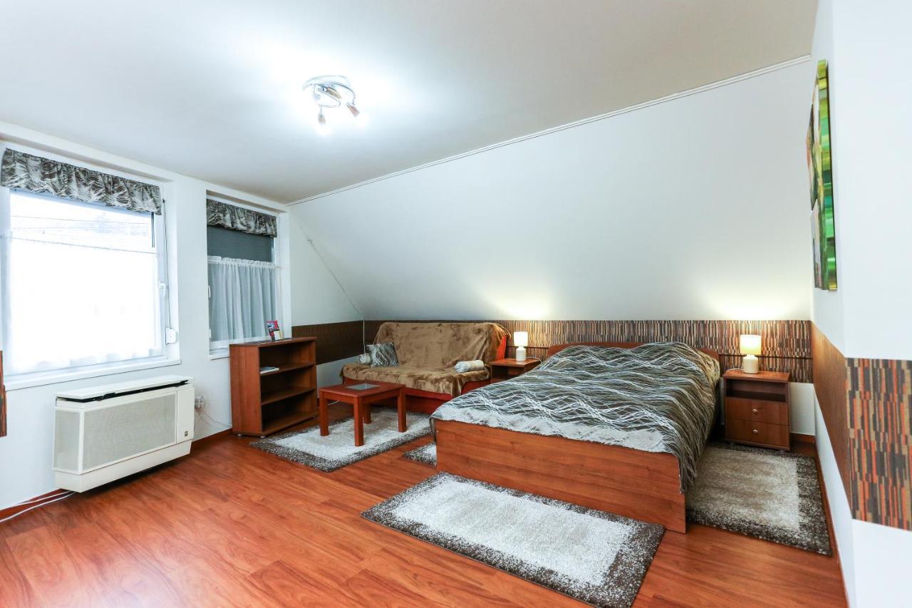 Gárdi Apartman Szekszárd Kültér fotó